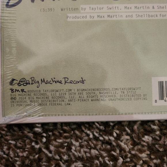 Taylor Swift Shake It Off CD Single 2014 - Picture 3 of 4